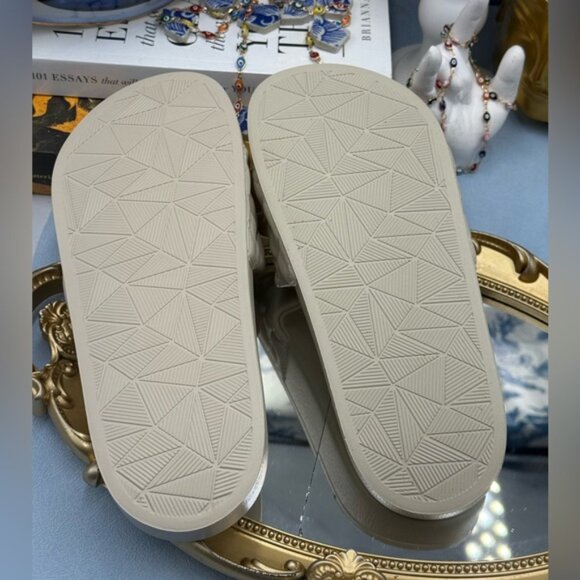 🆕 KURT GEIGER LONDON 🧿 NWOB Meena Eagle Quilted Slide, Bone - Sz 37 US 7 - Picture 14 of 15